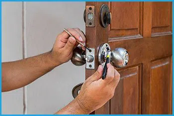 Lock Locksmith Services Bronx, NY 718-304-2929 - 9-locks-change